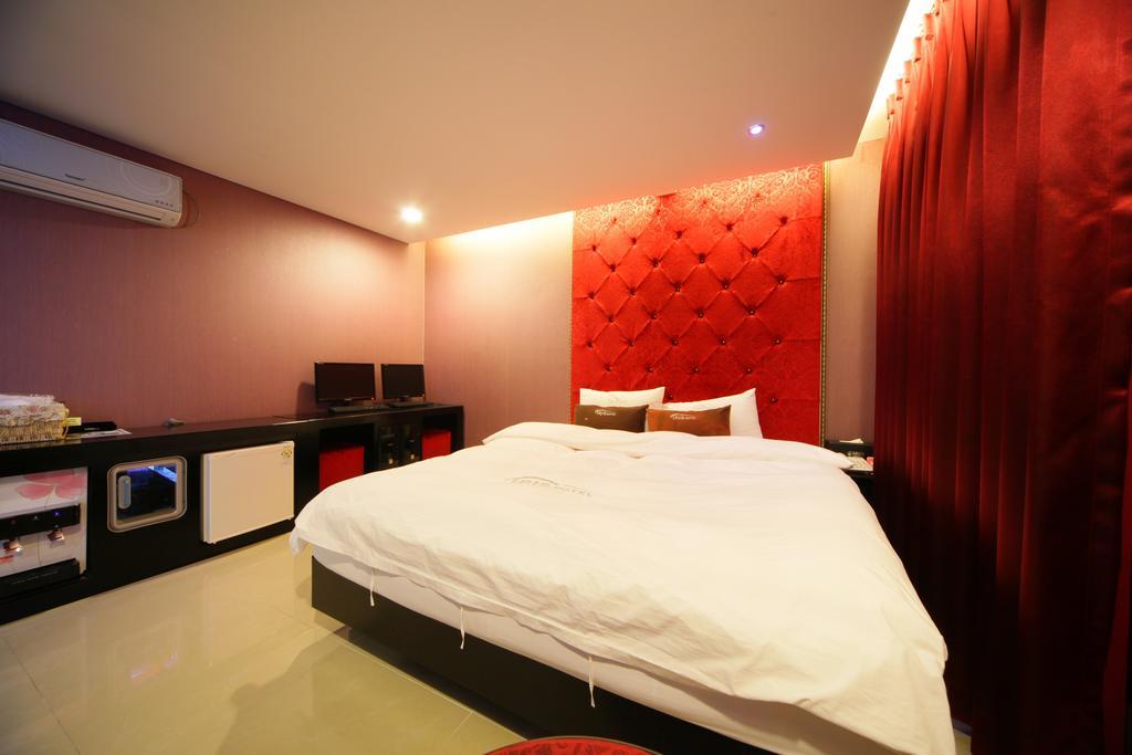 Iris Motel Puszan Szoba fotó