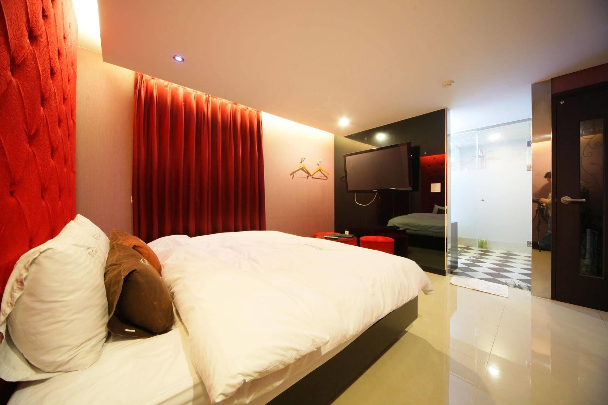 Iris Motel Puszan Kültér fotó