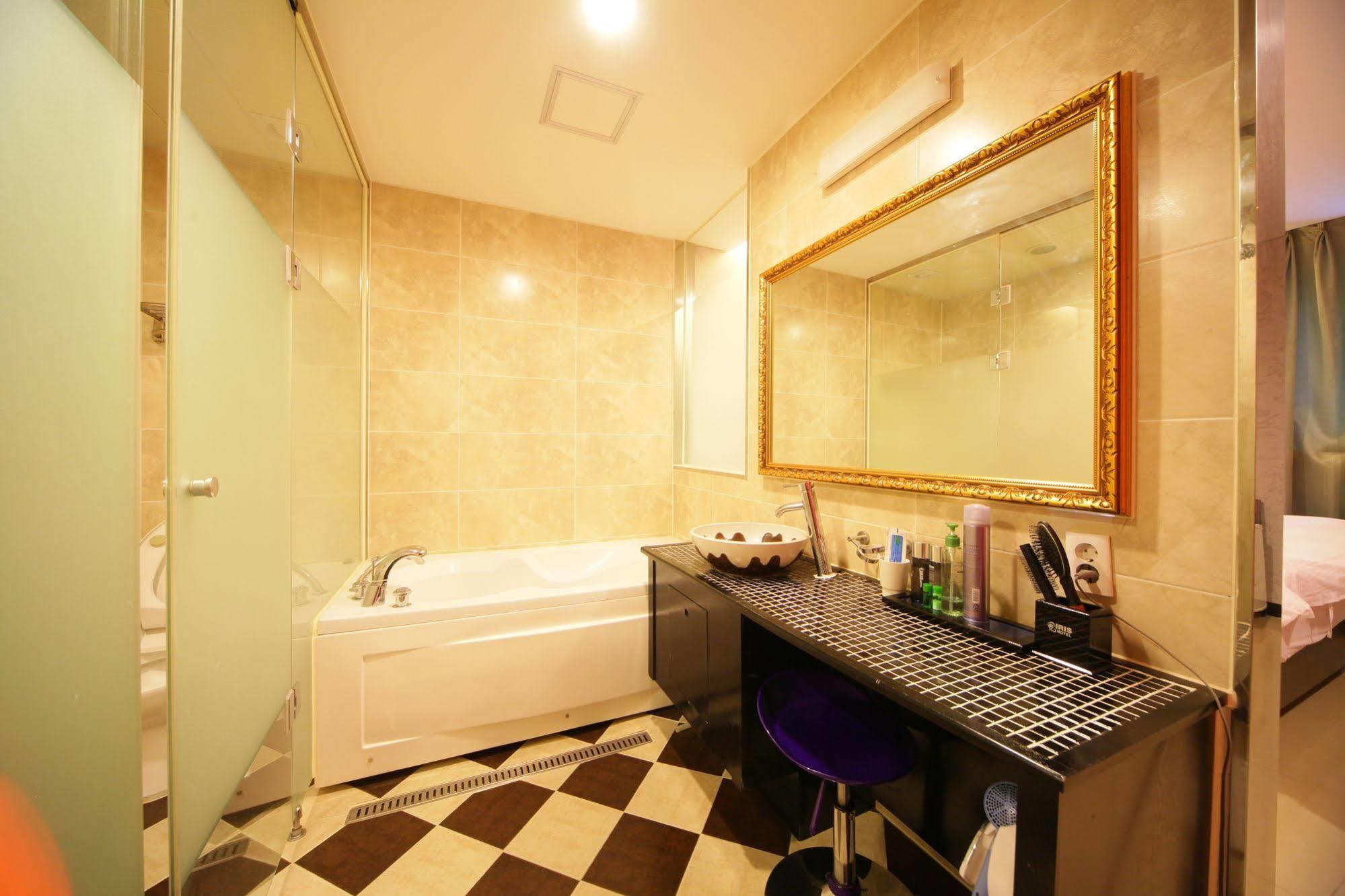 Iris Motel Puszan Kültér fotó