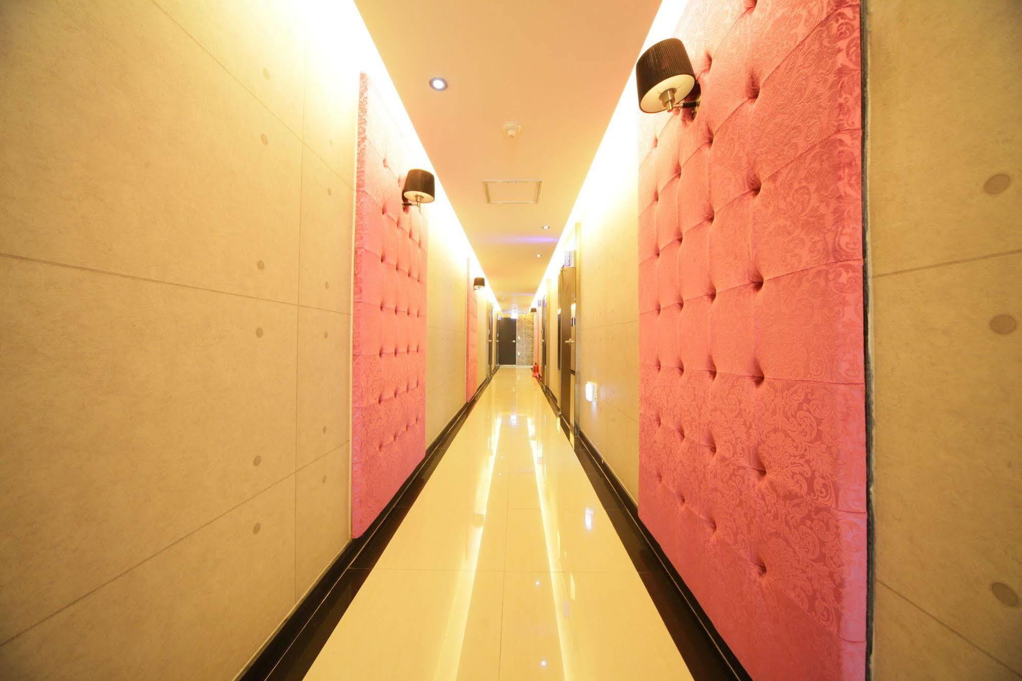 Iris Motel Puszan Kültér fotó